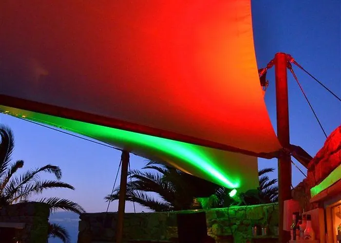 أجنحة أوستراكو Mykonos Town