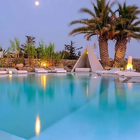 Ostraco Hotel