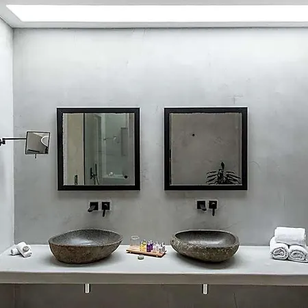Hotel Ostraco