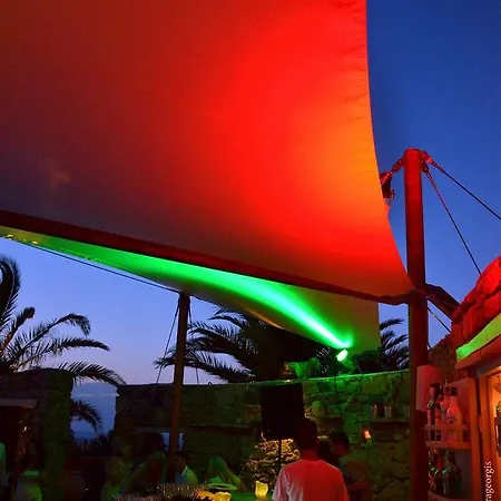 奥斯特拉可套房酒店 Mykonos Town