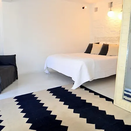 أجنحة أوستراكو Mykonos Town