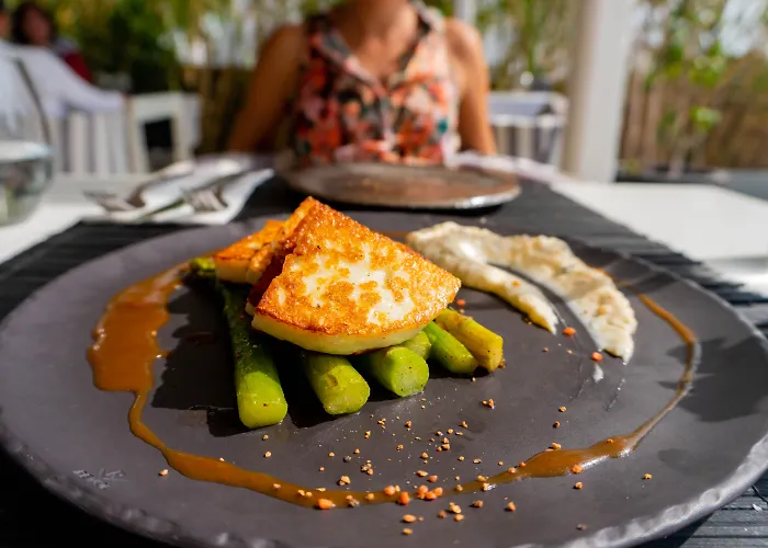 Ostraco 4* Mykonos Town